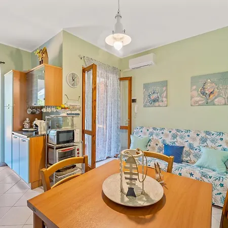 Dom wakacyjny La Casa Della Pavoncella Villasimius