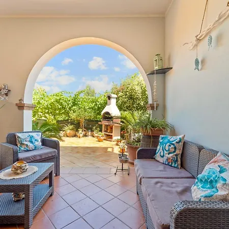 La Casa Della Pavoncella Holiday home *